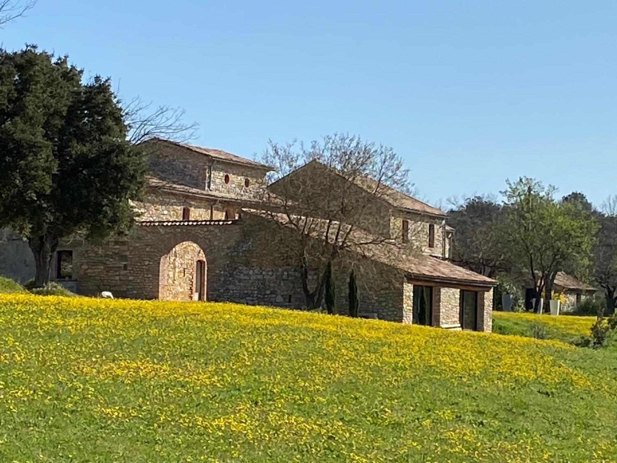 Mas Des Terres Rouges Villa Vezenobres Exterior photo
